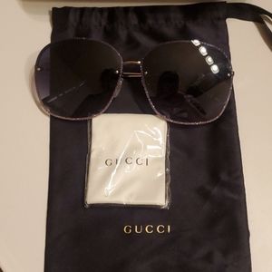 Authentic Gucci sunglasses 63mm